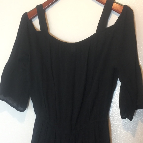 Apt 9 Black Rayon Crepe Cold Shoulder Romper - Picture 6 of 8